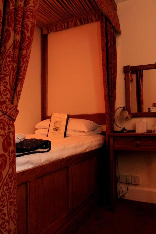 The Crown At Wells, Somerset Camera foto